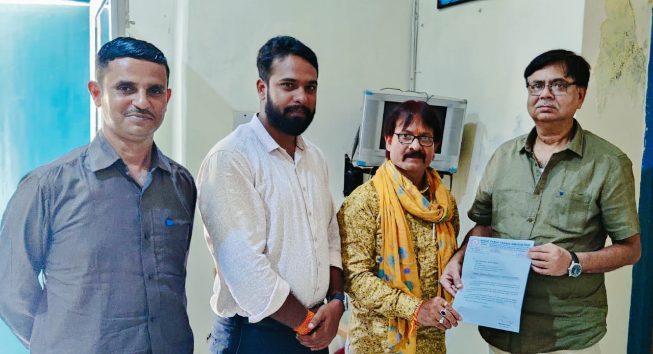 "जिला-<yoastmark