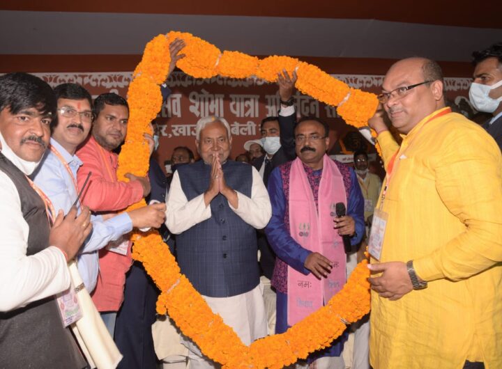 महाशिवरात्रि शोभायात्रा के अभिनंदन महोत्सव में शामिल हुए मुख्यमंत्री