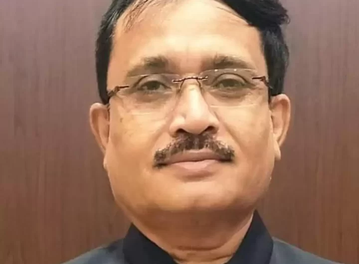 फायरिग-करनेवाले-मुखिया-पर-FIR